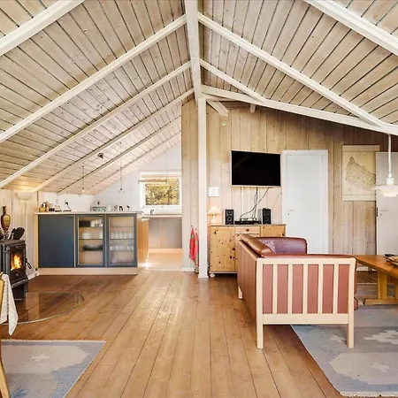 1459-aakirkeby-strandlokken-7 * Vester Somarken