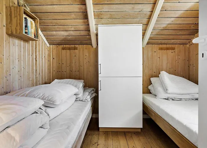 1459-aakirkeby-strandlokken-7 Vester Somarken